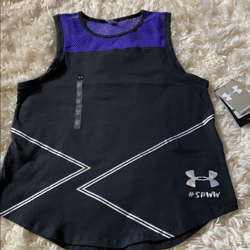 NEW✨Adidas Top - Picture 2 of 8
